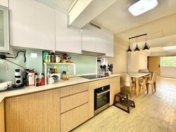 Blk 11 Holland Vista (Queenstown), HDB 3 Rooms #607373951